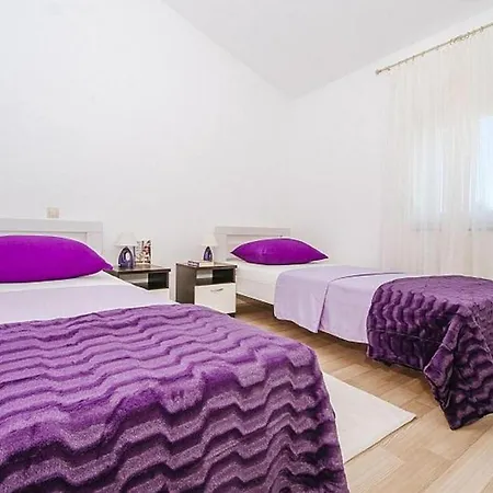 Appartamento With Wifi Vrsi, Zadar - 23537 Vrsi