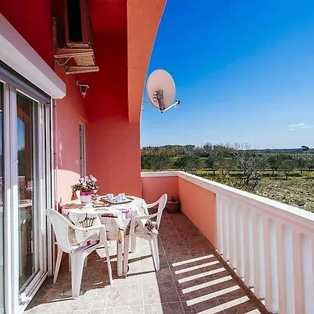 Appartamento With Wifi Vrsi, Zadar - 23537 Vrsi