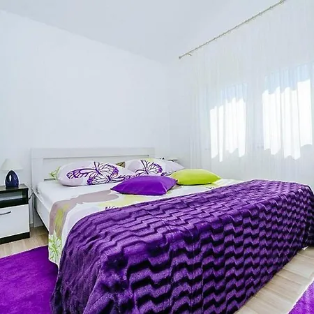 With Wifi Vrsi, Zadar - 23537 Апартаменты